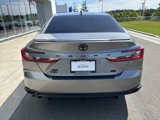Used 2025 Toyota Camry SE image 6