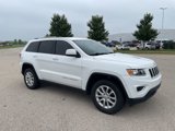 Used 2016 Jeep Grand Cherokee Laredo w/ Quick Order Package 23E image 2