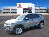 Used 2023 Chevrolet TrailBlazer LS image 2