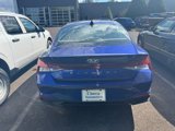 Used 2023 Hyundai Elantra SEL w/ Convenience Package image 5