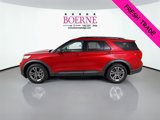 Used 2021 Ford Explorer XLT w/ Equipment Group 202A image 4