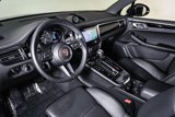 Certified 2025 Porsche Macan image 4