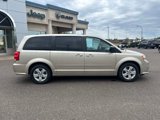 Used 2016 Dodge Grand Caravan SE w/ Quick Order Package 29E SE image 2