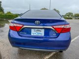 Used 2016 Toyota Camry SE image 3