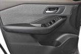 Used 2023 Nissan Rogue SV image 4