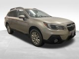 Used 2019 Subaru Outback 2.5i Premium image 6