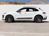 Certified 2024 Porsche Macan Turbo image 2