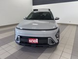 Used 2025 Hyundai Kona SEL image 2