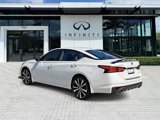 Used 2022 Nissan Altima 2.5 SR image 2
