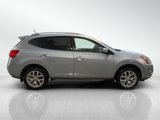 Used 2013 Nissan Rogue SL image 2