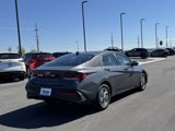 Used 2025 Hyundai Elantra SE image 3