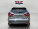 Used 2020 Nissan Rogue Sport SV image 3