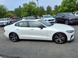 Certified 2024 Volvo S60 B5 Core image 2