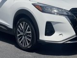 Used 2024 Nissan Kicks SR image 2