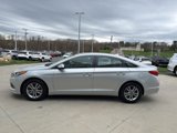 Used 2017 Hyundai Sonata SE image 4