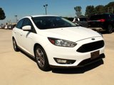 Used 2018 Ford Focus SE w/ SE Appearance Package image 4