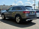 Used 2018 Mercedes-Benz GLC 300 4MATIC w/ Premium Package image 4