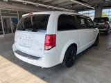 Used 2019 Dodge Grand Caravan SXT image 4