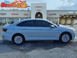 Used 2019 Volkswagen Jetta image 2