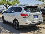 Used 2015 Nissan Pathfinder Platinum image 3