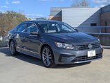 Used 2017 Volkswagen Passat 1.8T R-Line image 2
