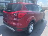 Used 2019 Ford Escape SE image 3