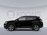 Used 2018 Jeep Compass Latitude image 2