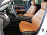 Used 2023 Cadillac XT5 Premium Luxury image 2