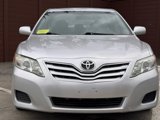Used 2010 Toyota Camry LE image 2