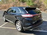 Used 2018 Ford Edge Titanium image 3