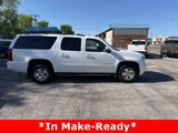 Used 2014 Chevrolet Suburban LT image 3