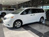 Used 2012 Toyota Sienna image 3