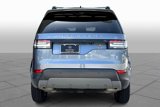 Used 2018 Land Rover Discovery SE image 4