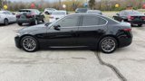 Used 2017 Alfa Romeo Giulia image 2