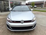 Used 2017 Volkswagen GTI SE image 2