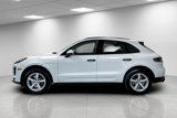 Certified 2021 Porsche Macan image 2