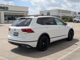 Used 2020 Volkswagen Tiguan SE image 3
