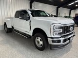 Used 2024 Ford F350 Lariat image 4