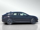 Used 2022 Kia EV6 Wind image 3