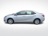 Used 2018 Toyota Corolla LE image 2