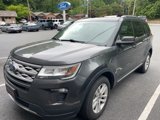 Used 2018 Ford Explorer XLT image 2