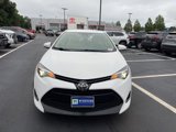 Used 2018 Toyota Corolla LE image 2