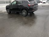 New 2025 Jeep Compass Limited image 5