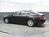 Used 2023 Chevrolet Malibu LT w/ Driver Confidence Package image 4