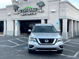 Used 2020 Nissan Pathfinder SV image 2