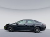 Used 2023 Toyota Camry SE image 2