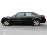 Used 2005 Chrysler 300 C w/ Protection Group II image 2