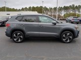 New 2024 Volkswagen Taos SE image 6