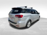Used 2017 Kia Sedona LX w/ LX Essentials Premium Package image 6