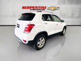 Used 2018 Chevrolet Trax LT w/ LT Convenience Package image 5